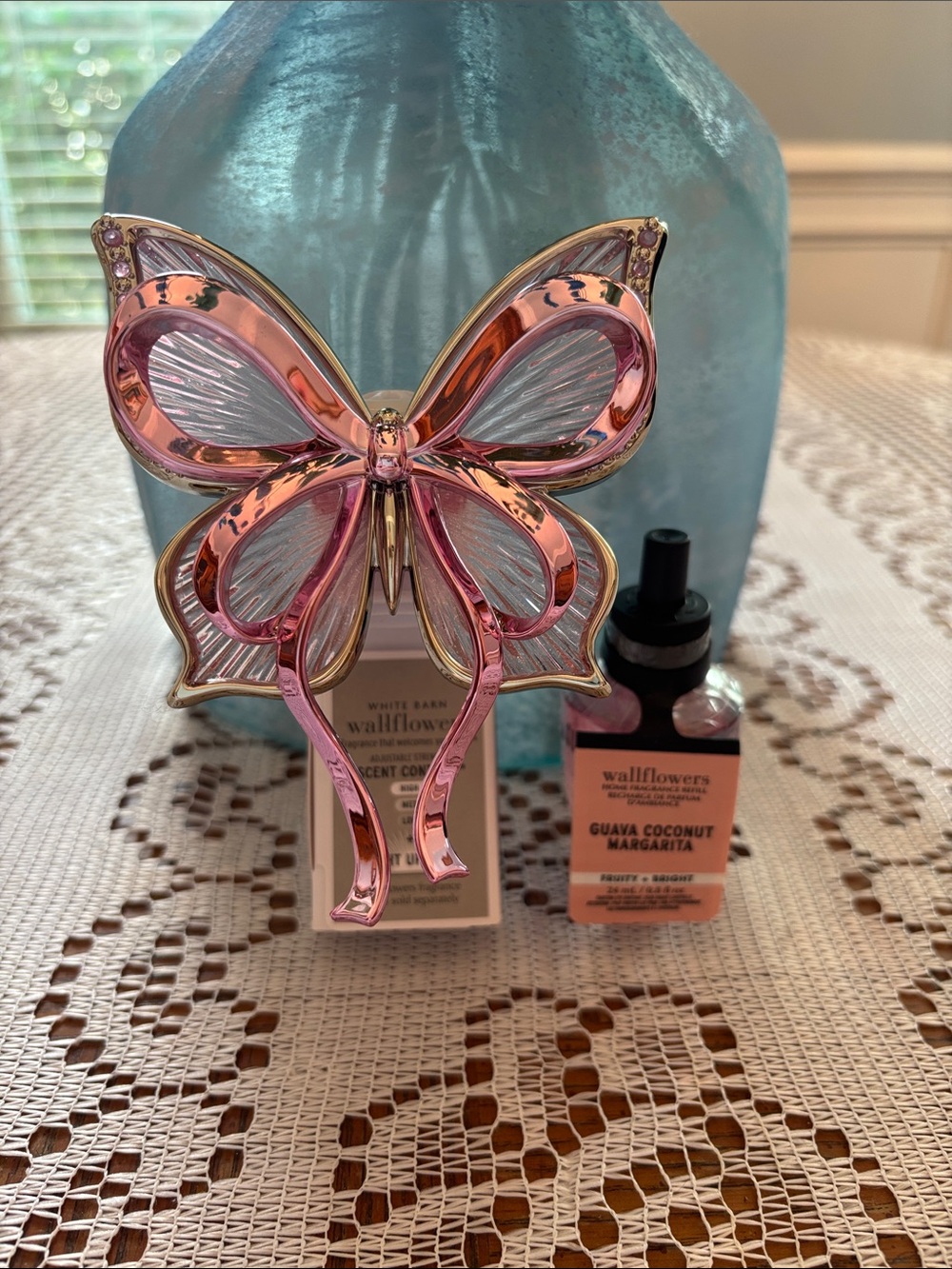 Bath & Body Works Pink Butterfly Wallflower and Guava Coconut Margarita Refill